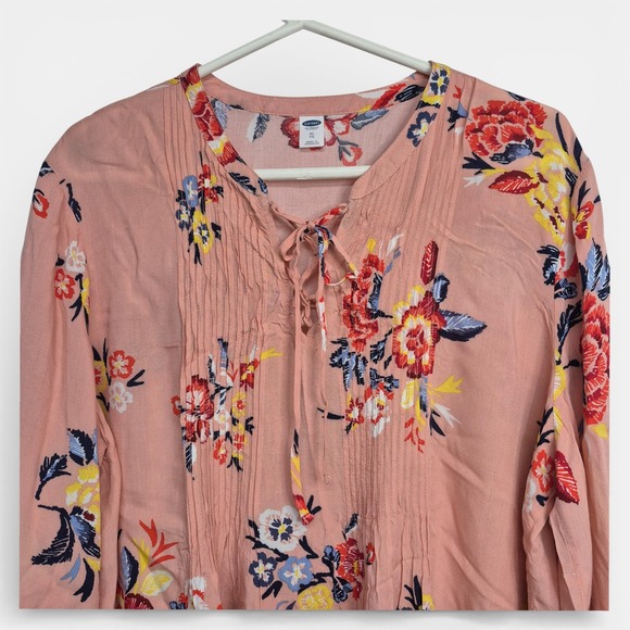 Old Navy Pink Floral Pintuck Peasant Blouse XL Long Sleeve Rayon Boho Top - Picture 2 of 6